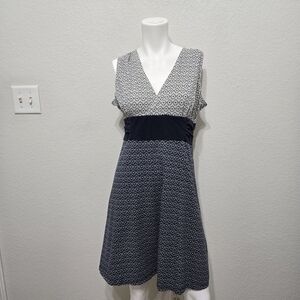 Patagonia Blue  and White Patterned Dress Size L